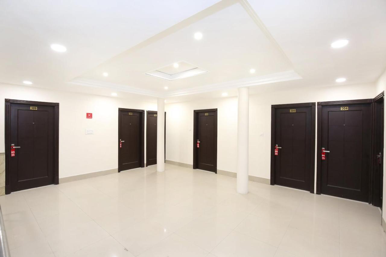 Oyo 12354 Hotel Sangreela Amritsar Exterior foto